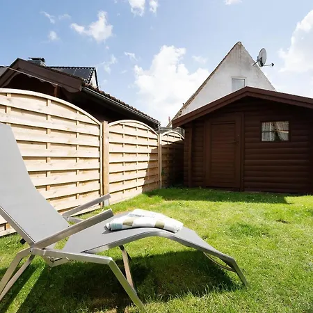 بيت للعطل Lange Wiese 16b